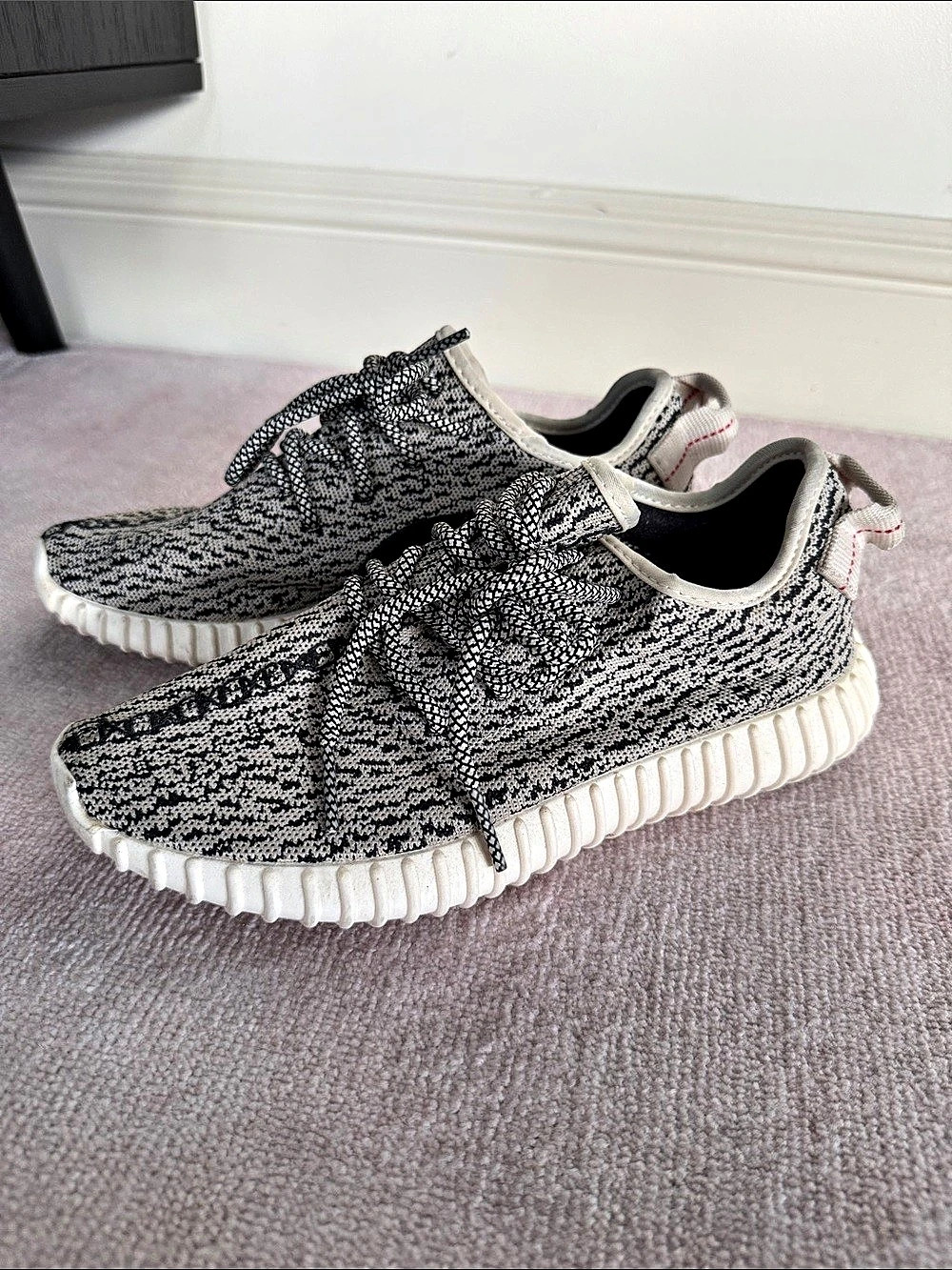 adidas Yeezy Boost 350 Knit Sneakers Black & White US 6.5